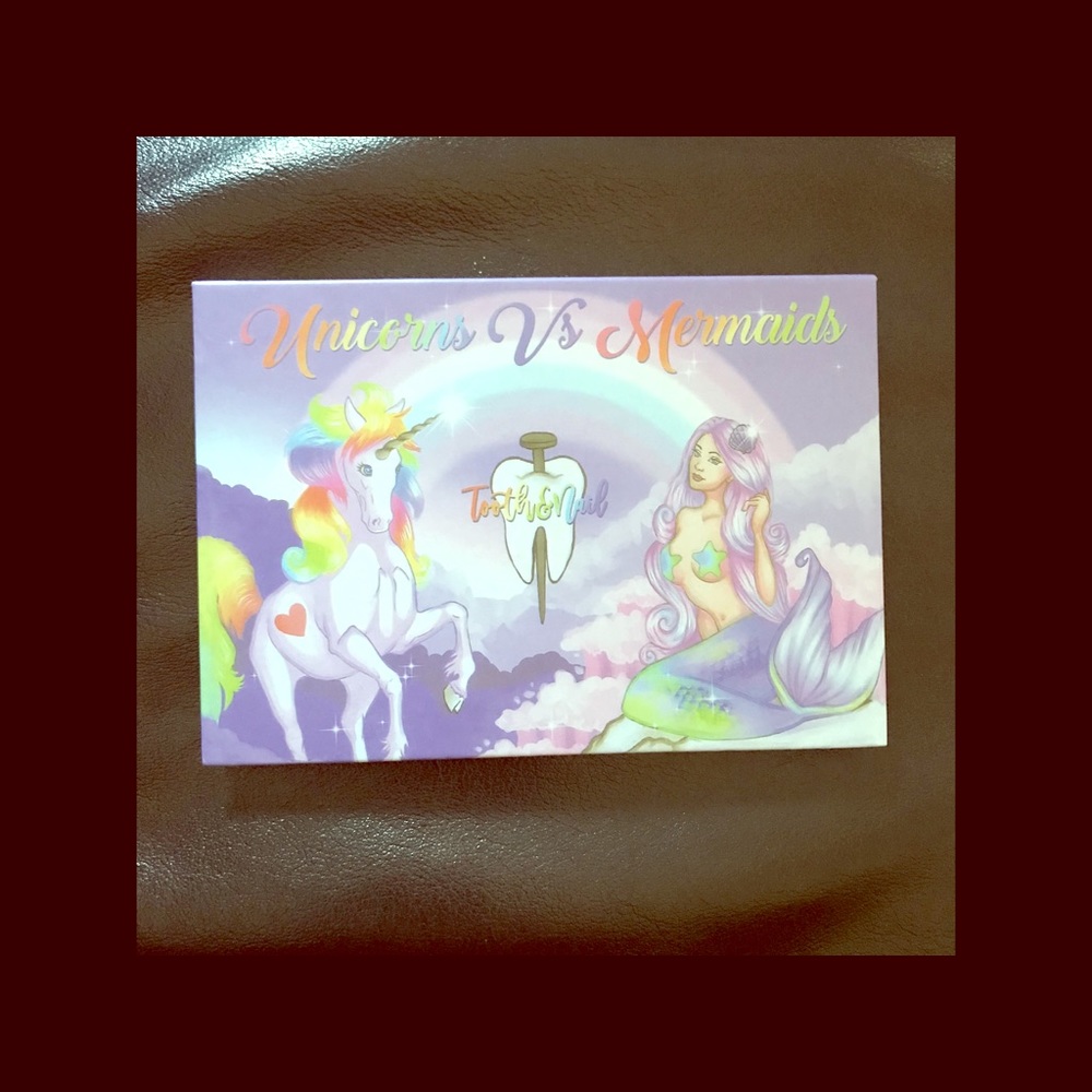 Unicorns vs Mermaids highlighter palette